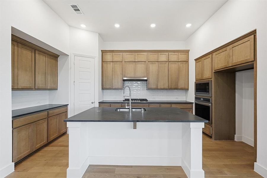 Furnished interior view inside a new home in Sandbrock Ranch, Aubrey (Image 5).