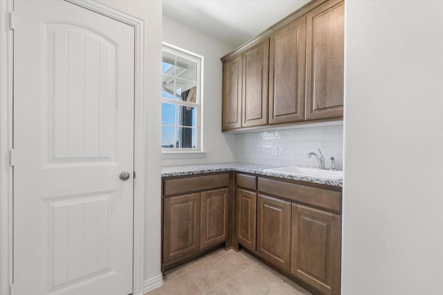 Furnished interior view inside a new home in Clear Sky Addition, Valley View (Image 12). Furnished interior view inside a new home in Clear Sky Addition, Valley View (Image 12).