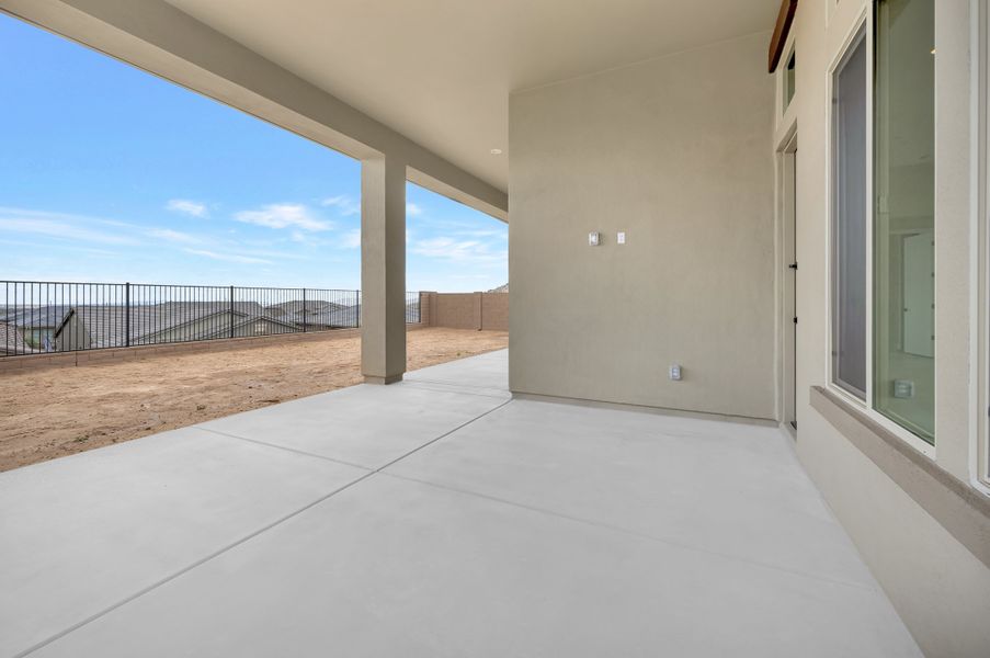 Exterior details and patio area of a home in Meridian at Northpointe at Vistancia, Peoria (Image 4).