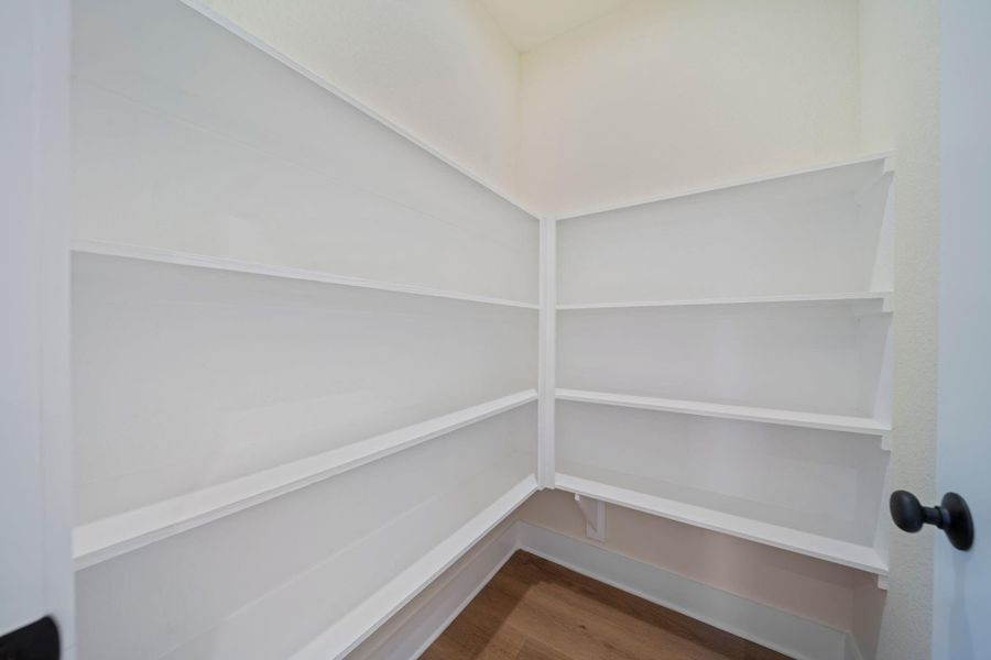 Spacious, unfurnished interior of a new home in , Houston (Image 13).