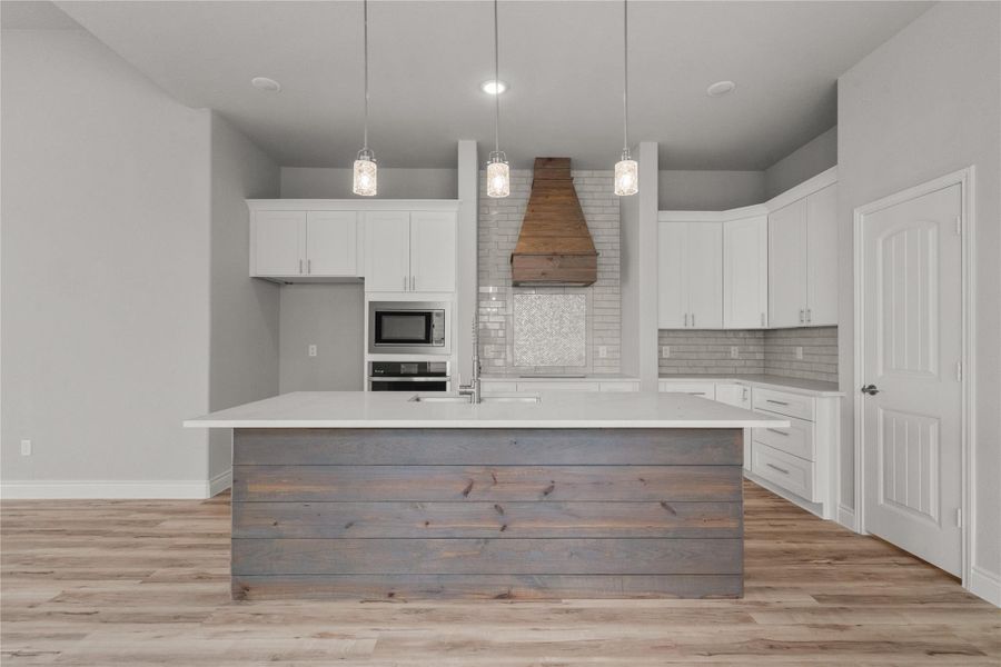 Furnished interior view inside a new home in , Texas City (Image 4). Furnished interior view inside a new home in , Texas City (Image 4).