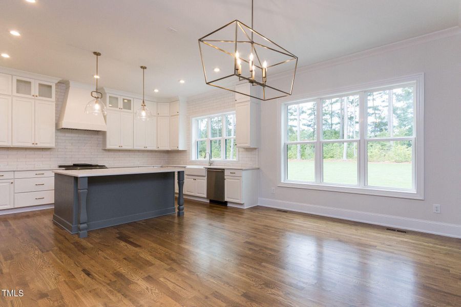 015-1920x1080-breakfast-nook