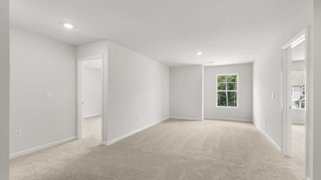 Spacious, unfurnished interior of a new home in Liberty Crossing, Braselton (Image 32).