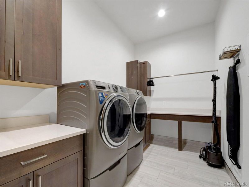 Furnished interior view inside a new home in , Silverthorne (Image 29).
