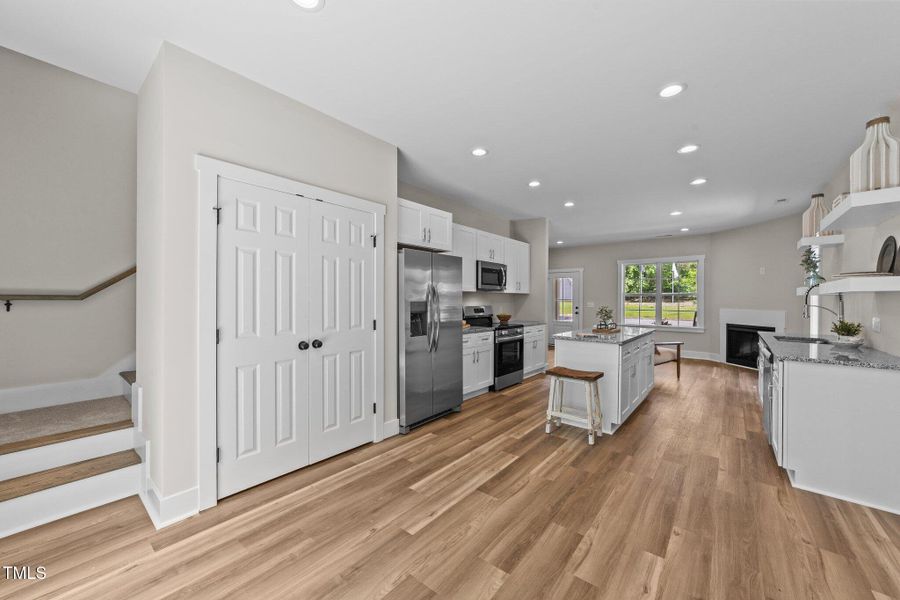 412 N Green - Kitchen 5