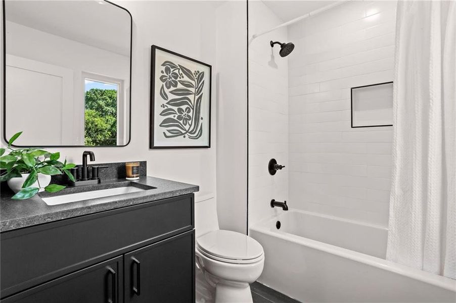 Furnished interior view inside a new home in , Atlanta (Image 30).