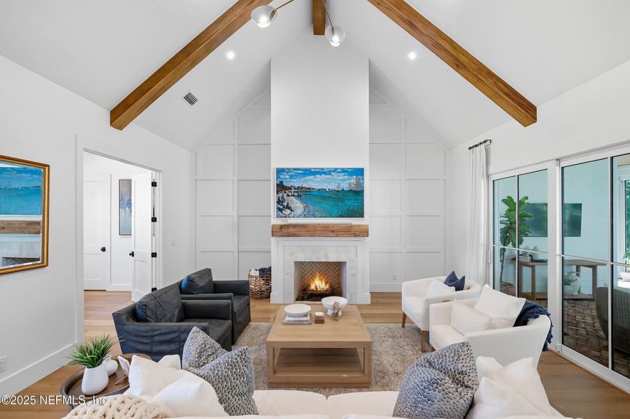 Furnished interior view inside a new home in , Ponte Vedra Beach (Image 10).