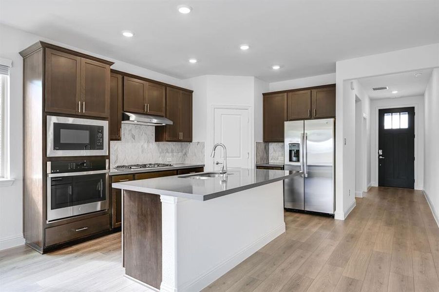 14908 Hierba Mora ~ Ready Now