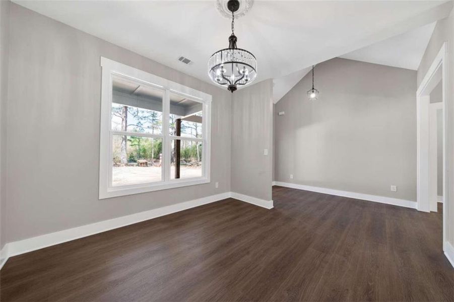 Spacious, unfurnished interior of a new home in , Silver Creek (Image 33). Spacious, unfurnished interior of a new home in , Silver Creek (Image 33).