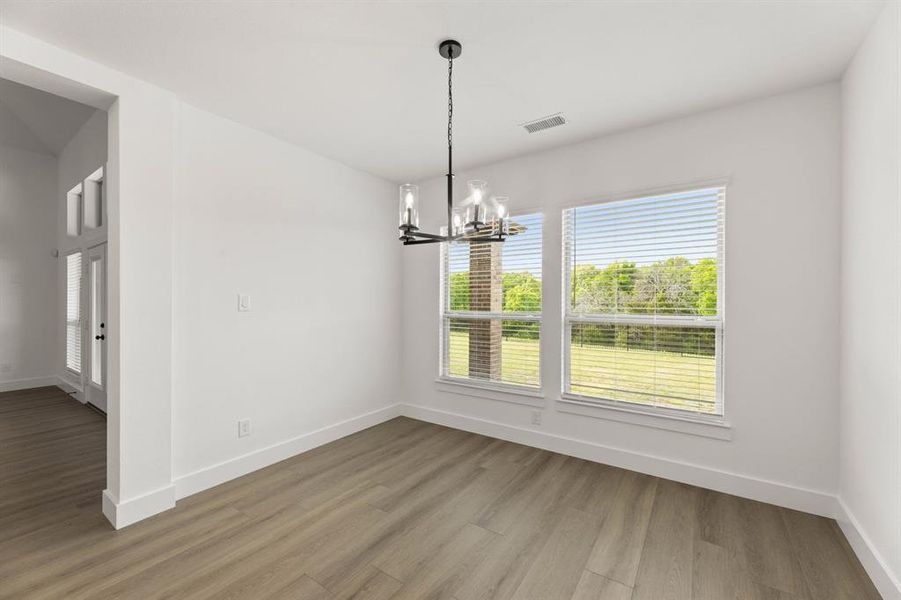 411 Hidden Lakes-Breakfast Nook-1