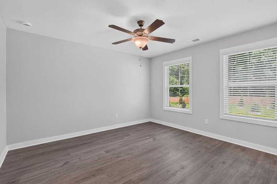 Spacious, unfurnished interior of a new home in , Fayetteville (Image 19).