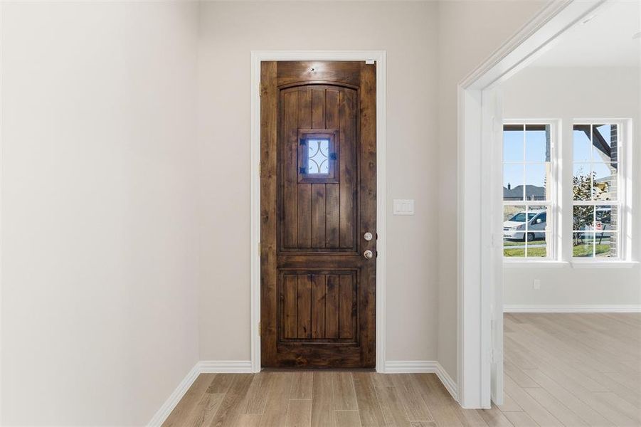 Spacious, unfurnished interior of a new home in Waterford Park, Weatherford (Image 39). Spacious, unfurnished interior of a new home in Waterford Park, Weatherford (Image 39).
