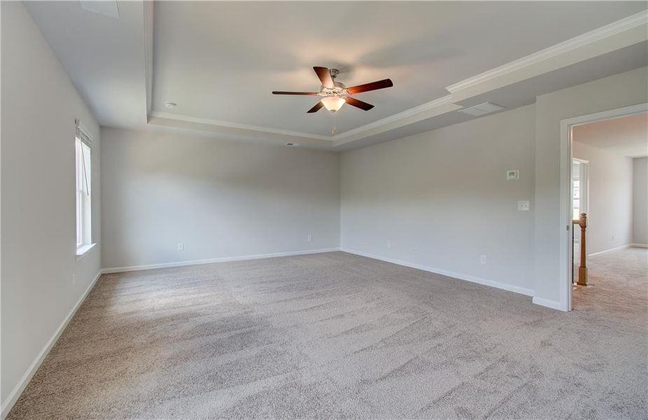 Spacious, unfurnished interior of a new home in Chapel Hill, Newnan (Image 10).