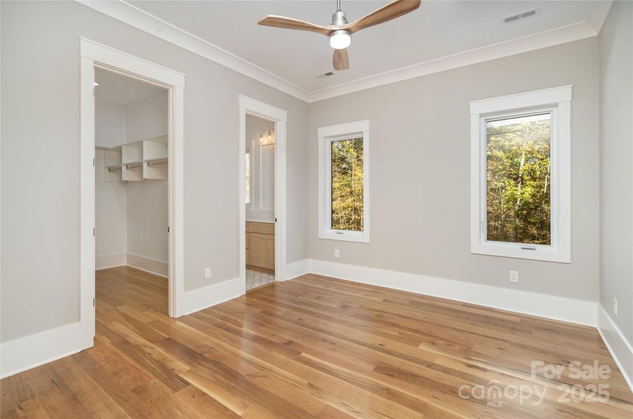 Spacious, unfurnished interior of a new home in , Charlotte (Image 25).