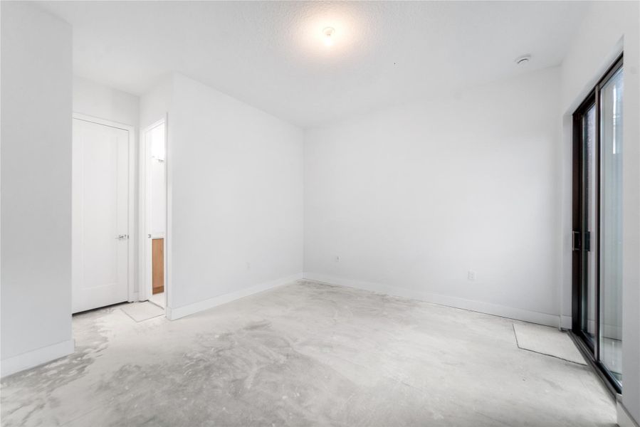 Spacious, unfurnished interior of a new home in , Boca Raton (Image 50). Spacious, unfurnished interior of a new home in , Boca Raton (Image 50).