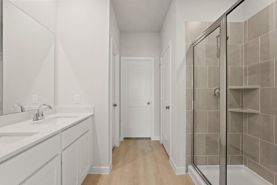 Furnished interior view inside a new home in Magnolia Springs, Montgomery (Image 8).
