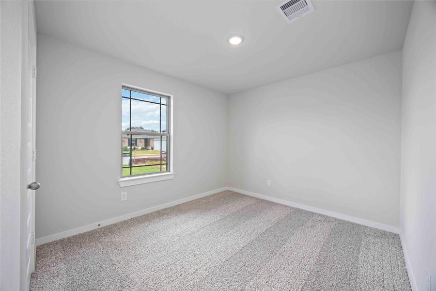 Image 11 of a home in The Villages at Westpointe. Image 11 of a home in The Villages at Westpointe.