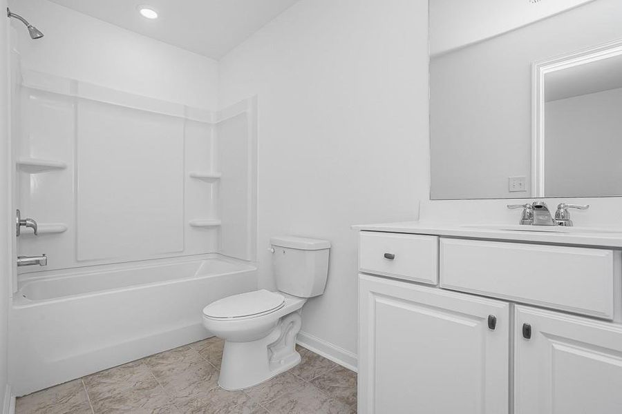 Furnished interior view inside a new home in Heritage River, Euharlee (Image 7). Furnished interior view inside a new home in Heritage River, Euharlee (Image 7).