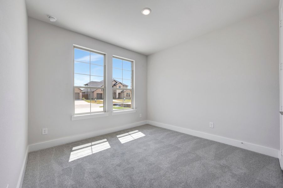 Spacious, unfurnished interior of a new home in LaPrelle, Fort Worth (Image 25).