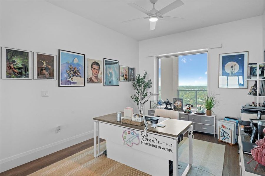 Furnished interior view inside a new home in Altura Bayshore, Tampa (Image 50). Furnished interior view inside a new home in Altura Bayshore, Tampa (Image 50).