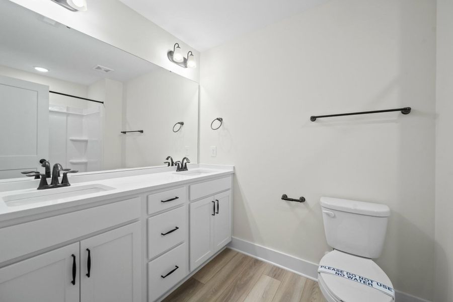 Furnished interior view inside a new home in Harbor Crossing, Greensboro (Image 10).