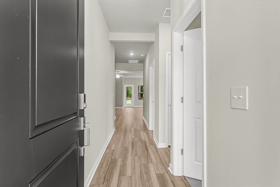 Spacious, unfurnished interior of a new home in Fairway Woods at Wyboo, Manning (Image 15).