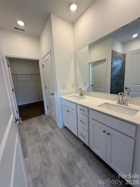 Furnished interior view inside a new home in Roselyn, Lancaster (Image 5).