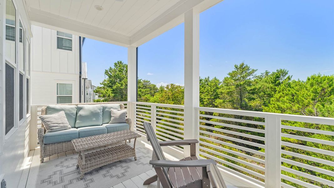 Representative exterior details of a home built from the Antigua by D.R. Horton in Parkside, Santa Rosa Beach (Image 3). Representative exterior details of a home built from the Antigua by D.R. Horton in Parkside, Santa Rosa Beach (Image 3).