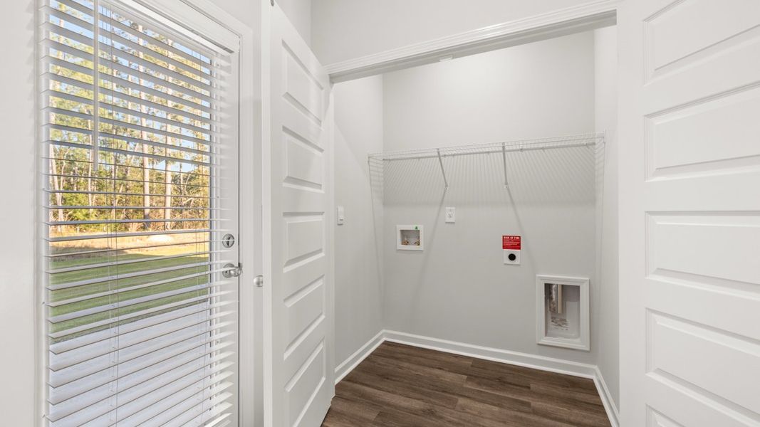 Spacious, unfurnished interior of a new home in Bellemeade Landing, Augusta (Image 12).