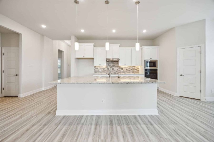 Furnished interior view inside a new home in Summer Crest, Fort Worth (Image 6). Furnished interior view inside a new home in Summer Crest, Fort Worth (Image 6).