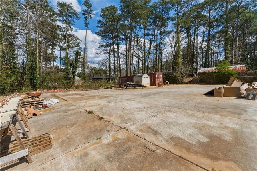 Site preparation for new homesites in , East Point (Image 16). Site preparation for new homesites in , East Point (Image 16).