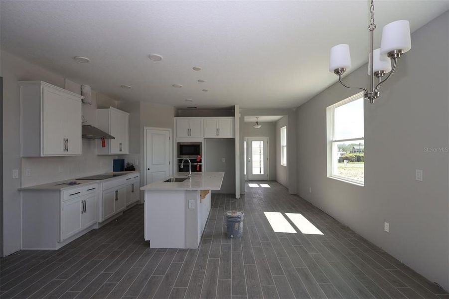 Furnished interior view inside a new home in Bay Lake Farms, St. Cloud (Image 6).
