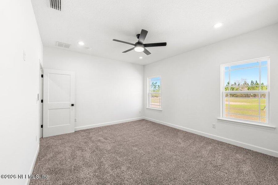Spacious, unfurnished interior of a new home in , Starke (Image 18).