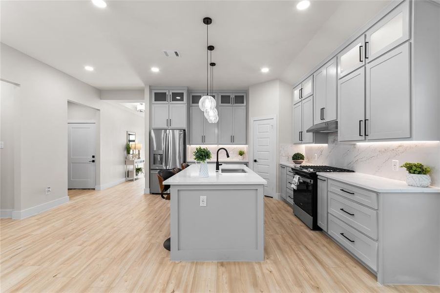 Furnished interior view inside a new home in , Dallas (Image 16).