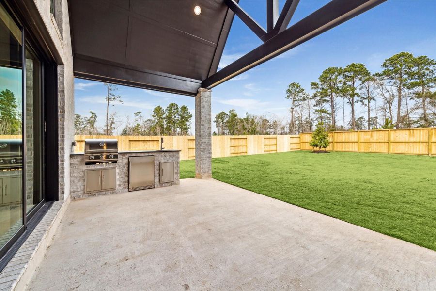 Outdoor Living - similar to 422 Venado View