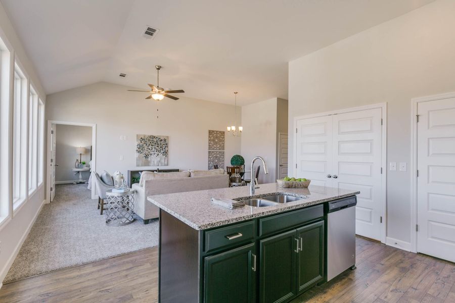 13 Hampshire Kitchen