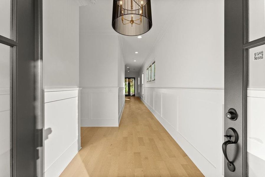 Spacious, unfurnished interior of a new home in , Marietta (Image 9).