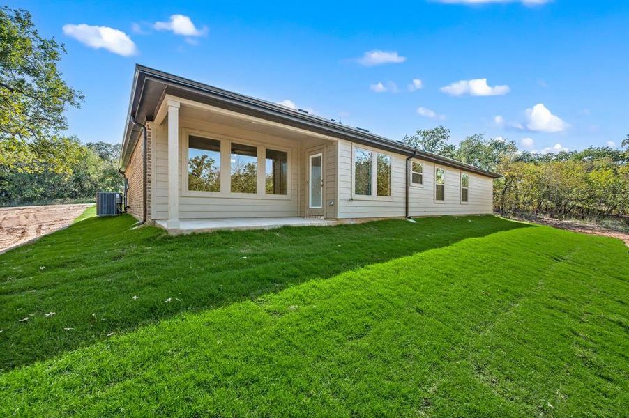 Exterior details and patio area of a home in Runaway Bay, Runaway Bay (Image 17). Exterior details and patio area of a home in Runaway Bay, Runaway Bay (Image 17).