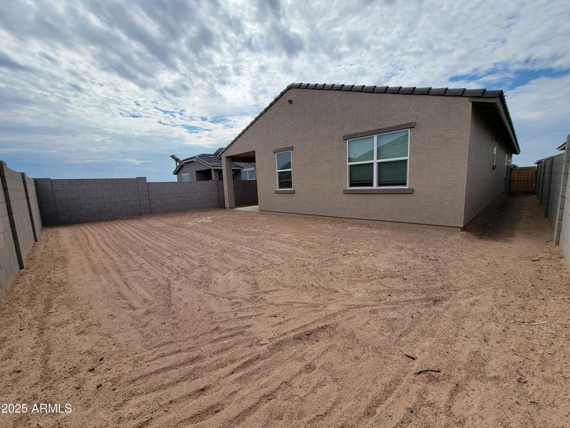 1000048822 1000048822