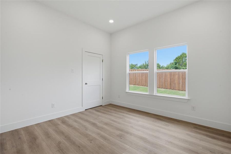 Spacious, unfurnished interior of a new home in , Dallas (Image 30). Spacious, unfurnished interior of a new home in , Dallas (Image 30).