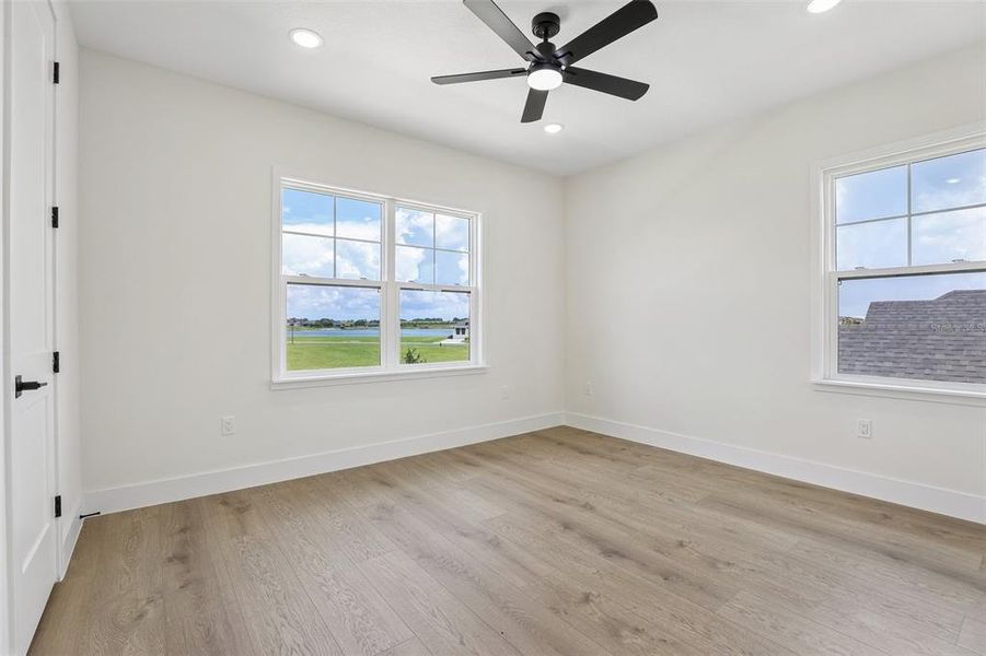 Spacious, unfurnished interior of a new home in , Auburndale (Image 48).
