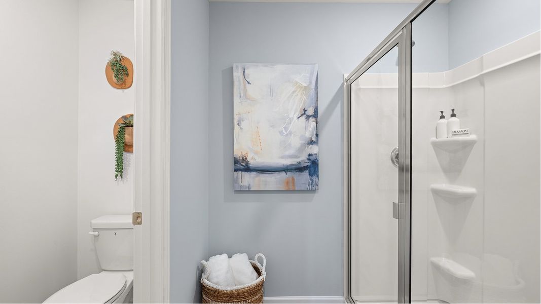 4257 Hawkins Owners Bath 2of2 F2 Base2 081325