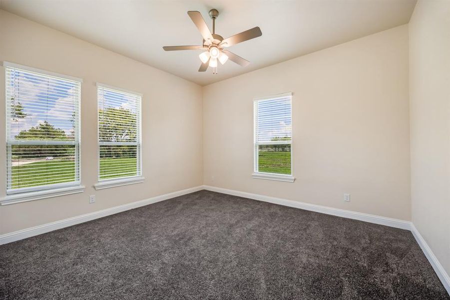 Spacious, unfurnished interior of a new home in , Corsicana (Image 33).