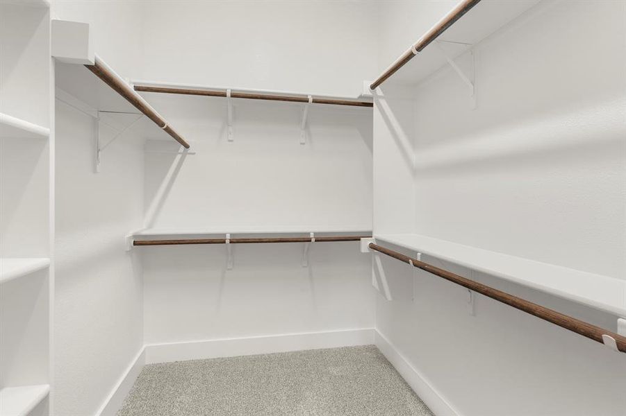 24. 2202 Wickersham - Closet