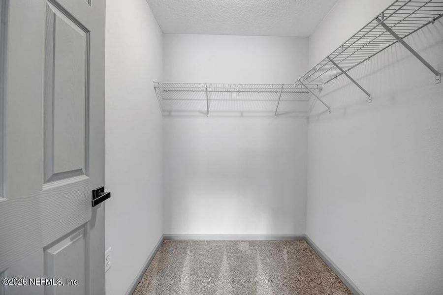 Spacious, unfurnished interior of a new home in , East Palatka (Image 18).