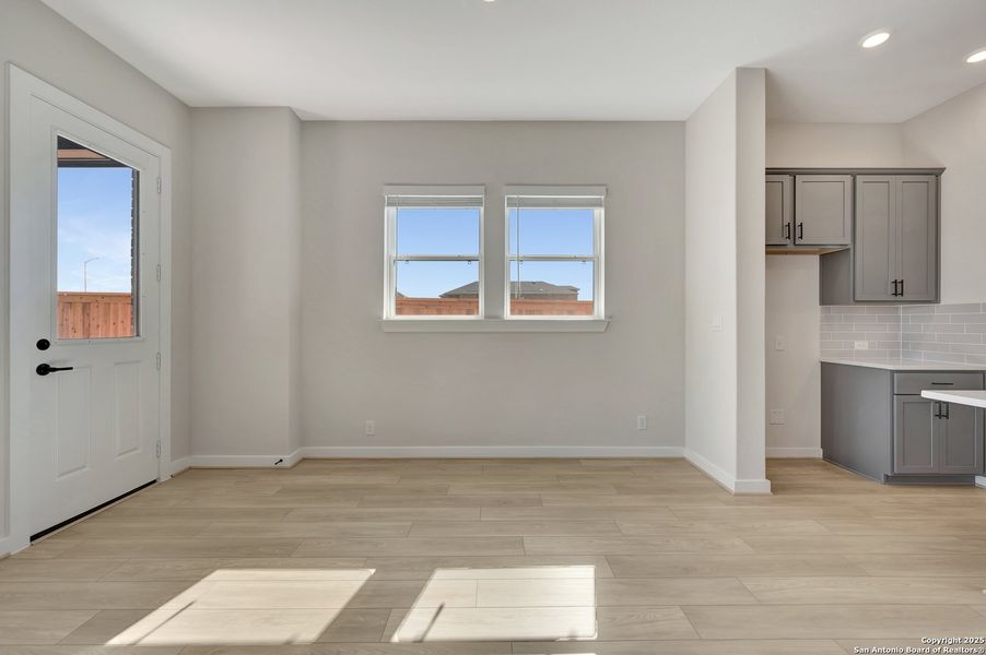 Spacious, unfurnished interior of a new home in Mayfair - Select Classic Series, New Braunfels (Image 29).