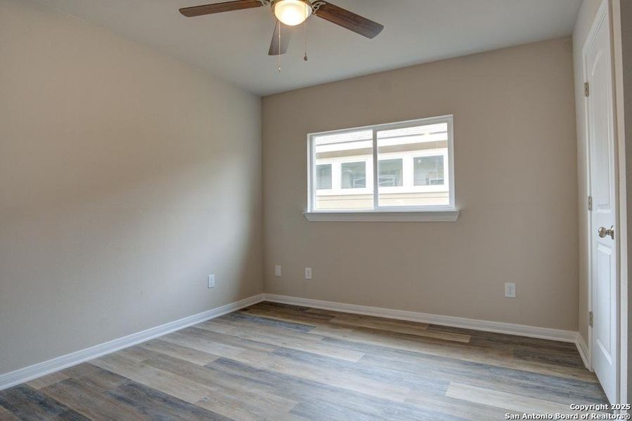 Spacious, unfurnished interior of a new home in , San Antonio (Image 15).