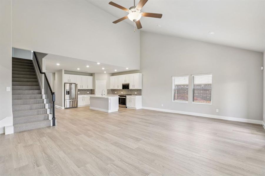 Photo is not of the actual home, but is an inspirational photo of builder’s model home and may depict options, furnishings, and/or decorator features that are not included.