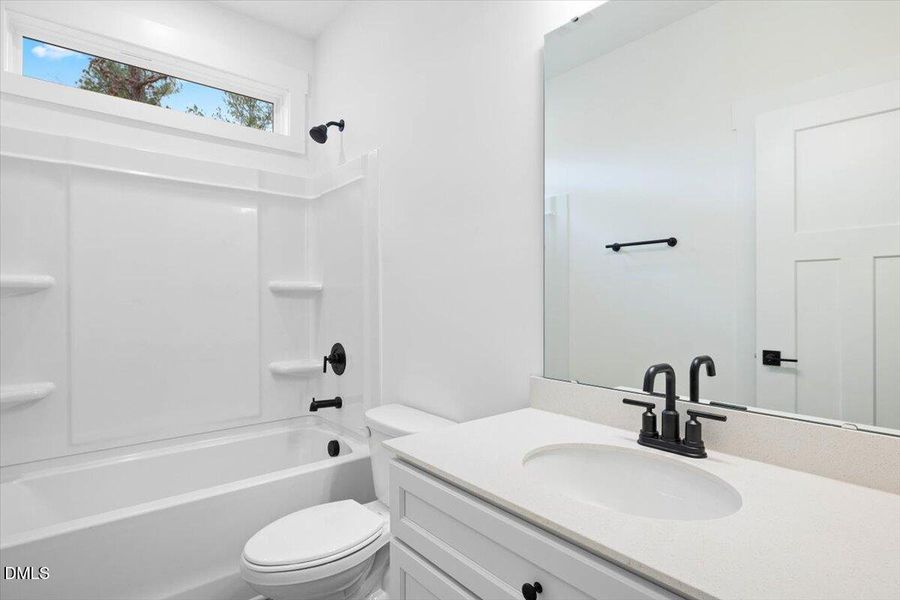 19-929 Jasmine - Open Peek Media-19