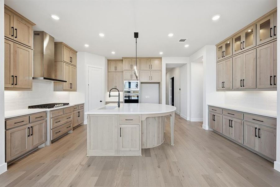 Furnished interior view inside a new home in Star Trail, Prosper (Image 8).
